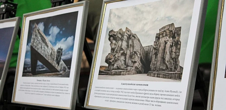 Открытие выставки «Памятники Победы»