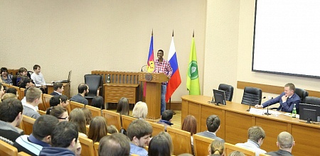 The meeting of the rector and foreign students