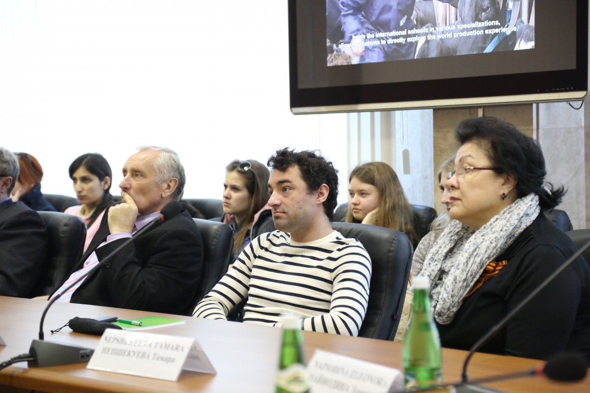 Гранты французского правительства для обучения в магистратуре
