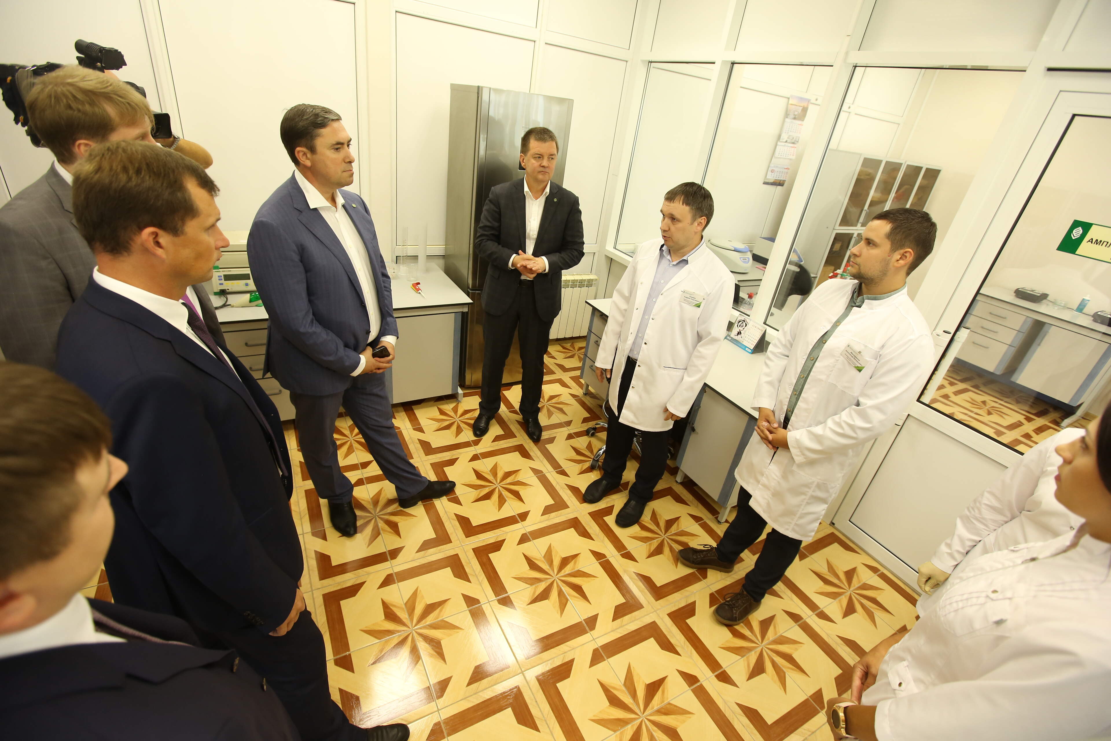 В КубГАУ открыли уникальную лабораторию молекулярно-генетических исследований в АПК