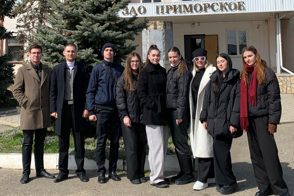 Студенты КубГАУ приняли участие в выездной практике по управлению сельской инфраструктурой