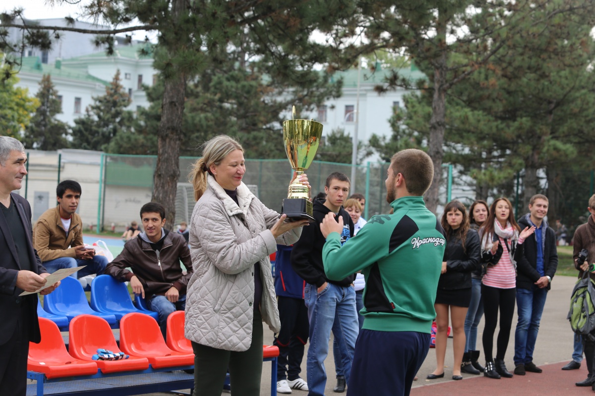 В КубГАУ вручили Кубок ректора!
