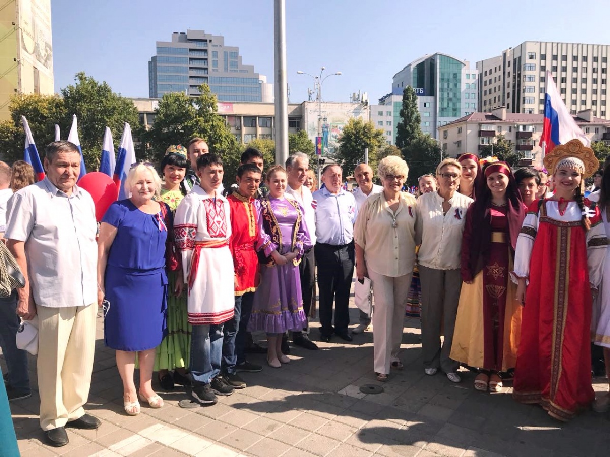 Празднование Дня флага