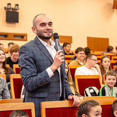 Футбол, который объединяет