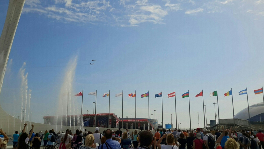 Наши волонтеры на открытии летнего сезона в Олимпийском парке!