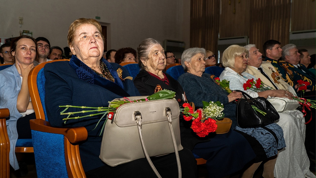 И всё о той весне...