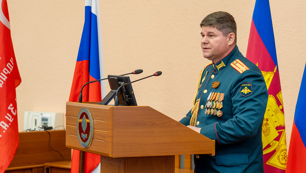 Этот праздник со слезами на глазах...