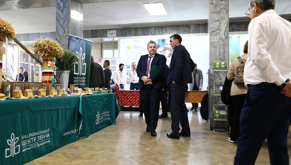 Губернатор Вениамин Кондратьев провёл предпосевное совещание в КубГАУ