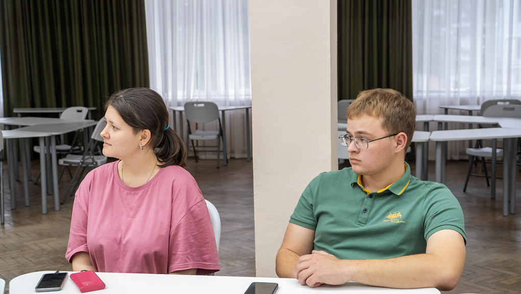 Встреча иностранных студентов КубГАУ с представителем Молодежной ассамблеи