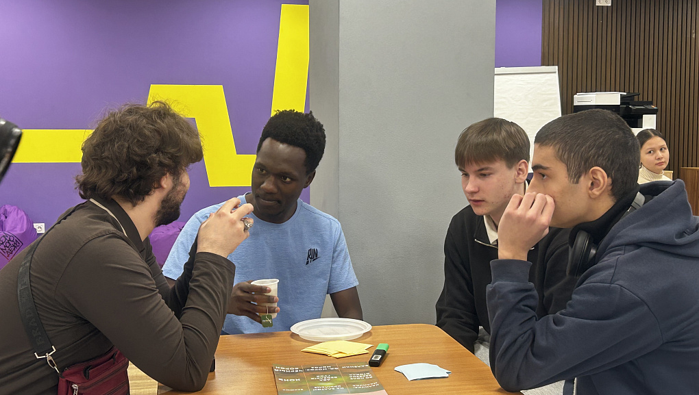 Иностранные студенты встретили Масленицу 