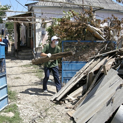 Студенты КубГАУ помогают крымчанам без выходных