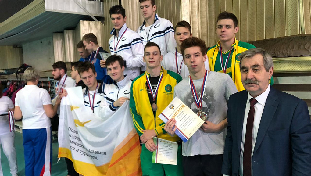 Завершаем год новыми призами