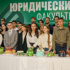 «Торт герою»