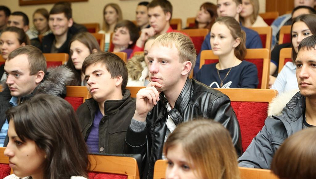 Любить свою Родину и ставить высокие цели