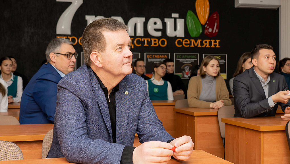 В Кубанском ГАУ открыли учебную аудиторию на факультете агрономии и экологии!