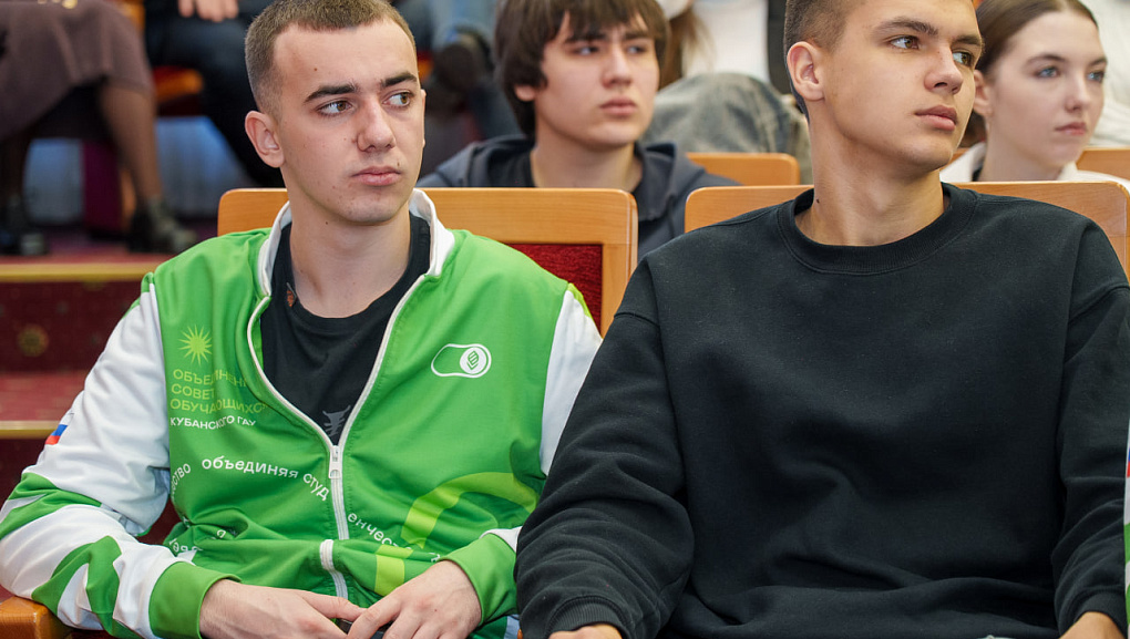 Лекция о мышлении и ответственности с советником главы ДНР Игорем Кимаковским