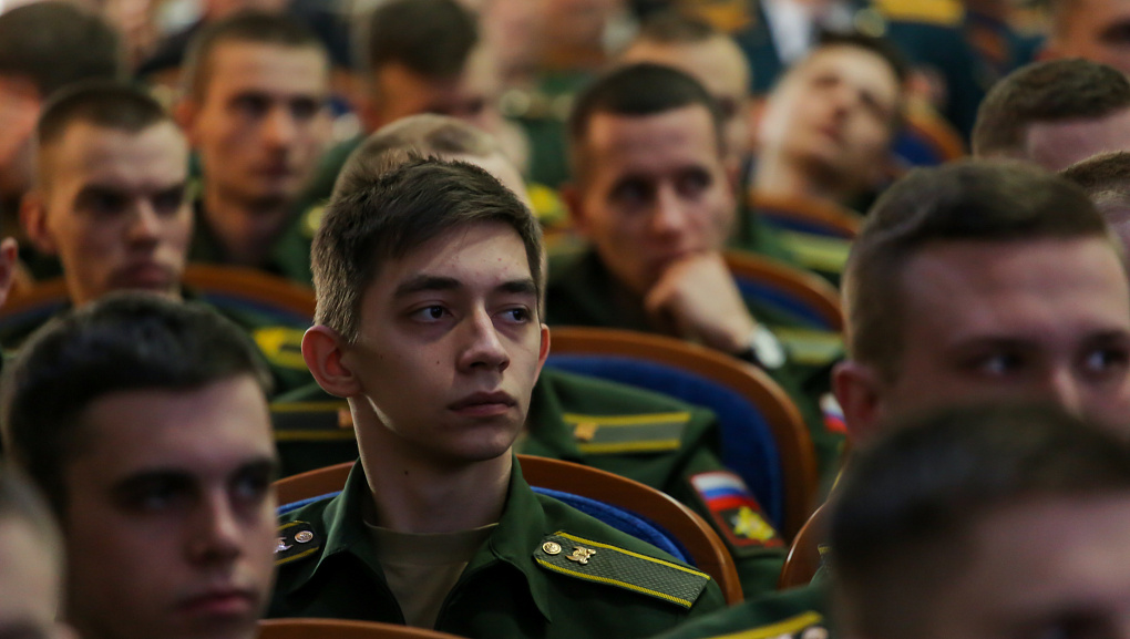 С праздником, мужчины!