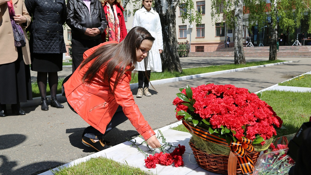 Памяти генерал-майора, Героя Советского Союза, профессора КубГАУ В.В. Яксаргина