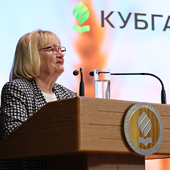 Губернатор Кубани провёл предуборочное совещание в КубГАУ
