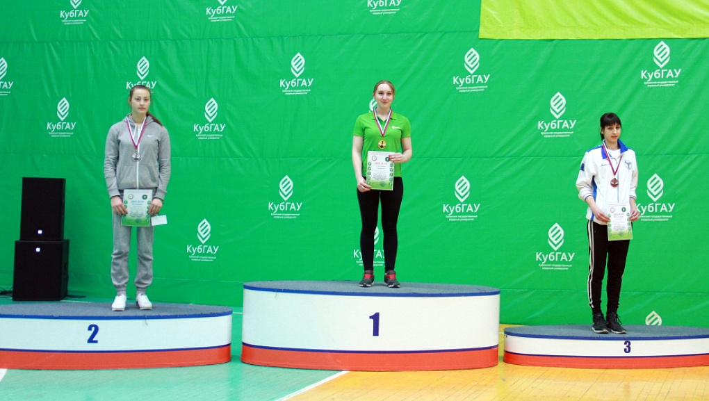 Поздравляем студентов Кубанского ГАУ, победителей и призеров чемпионата по армспорту VII зимней Универсиады вузов Минсельхоза России!