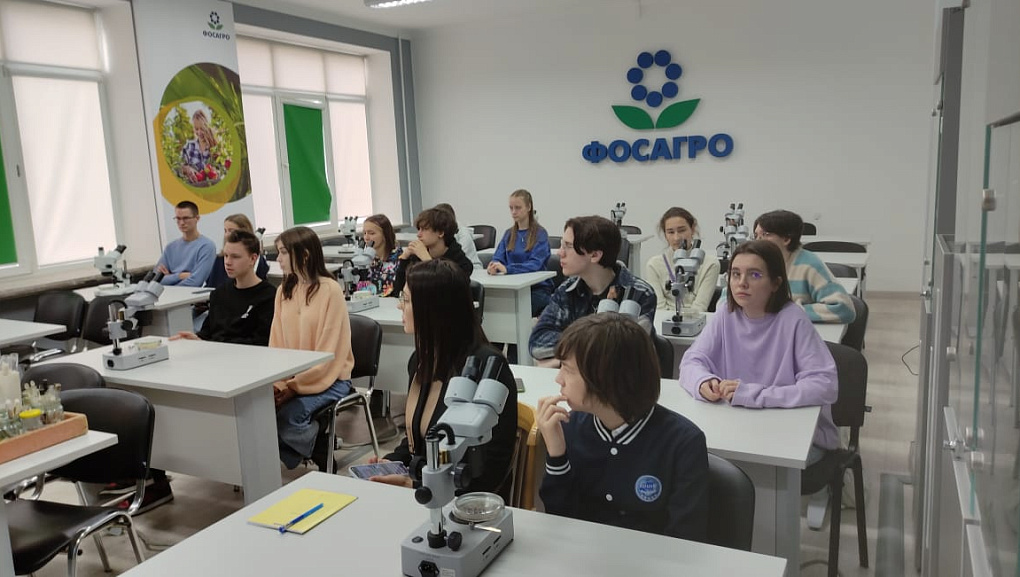 Краснодарские школьники продолжают знакомство с КубГАУ!