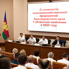 Учхоз "Кубань" принимал гостей со всей Кубани на ежегодное мероприятие "День поля"