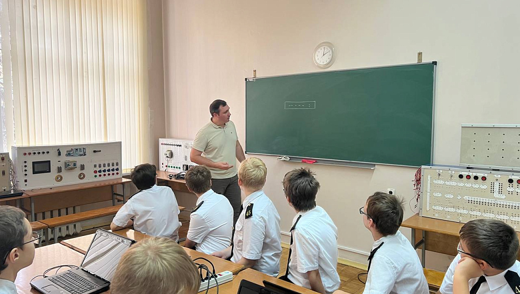 Мастер-класс «Знакомство с микроконтроллерами»   