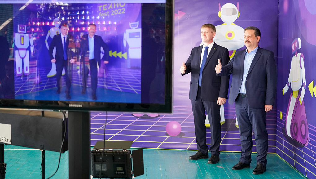 В КубГАУ прошел фестиваль авиамоделирования для школьников «Технофест»!