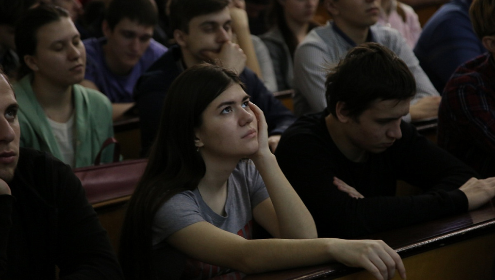 Стоит ли ехать на обучение за рубеж?