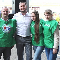 Студенты КубГАУ на открытии скакового сезона 2013