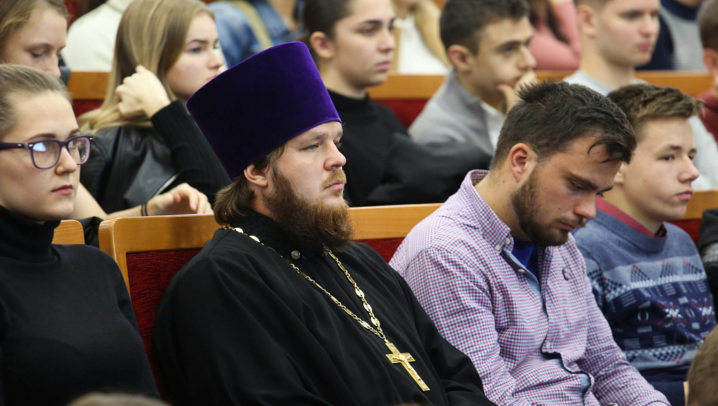Духовные ценности в молодежной среде 