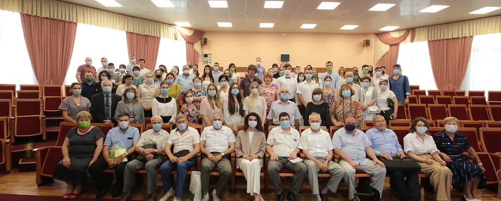 Вопросы защиты растений обсудили ученые разных стран