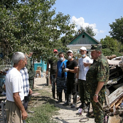 Студенты Кубанского ГАУ продолжают помогать восстанавливать Крымск