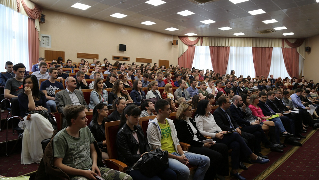 Представители компании «Тандер» провели профориентационную встречу в КубГАУ