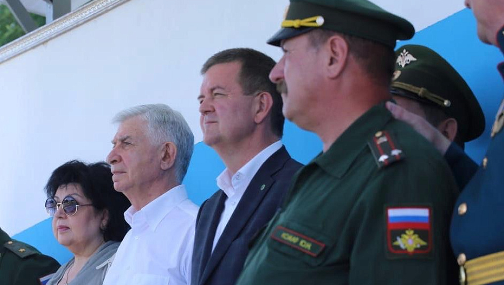 Курсанты военного института дали присягу
