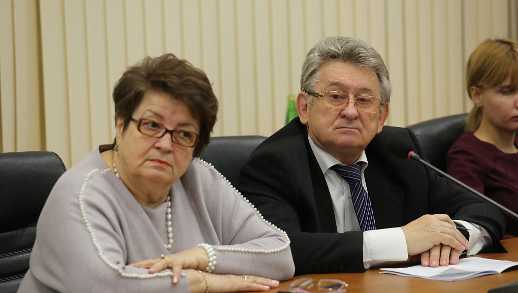Институциональные преобразования в российской экономике