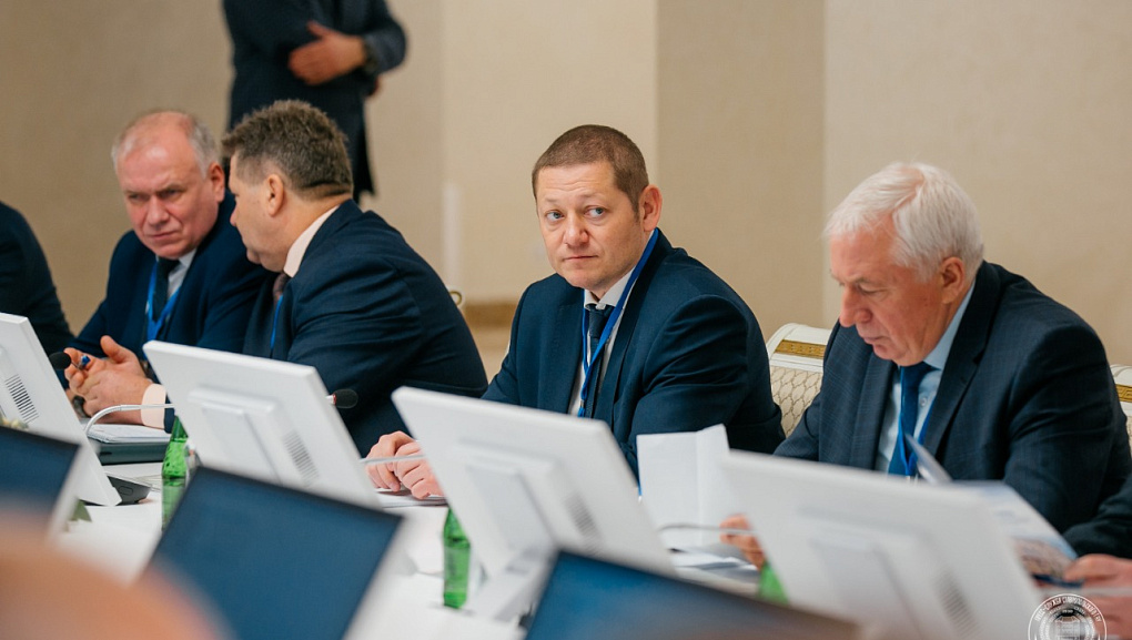 Министр провел совещание с ректорами аграрных вузов