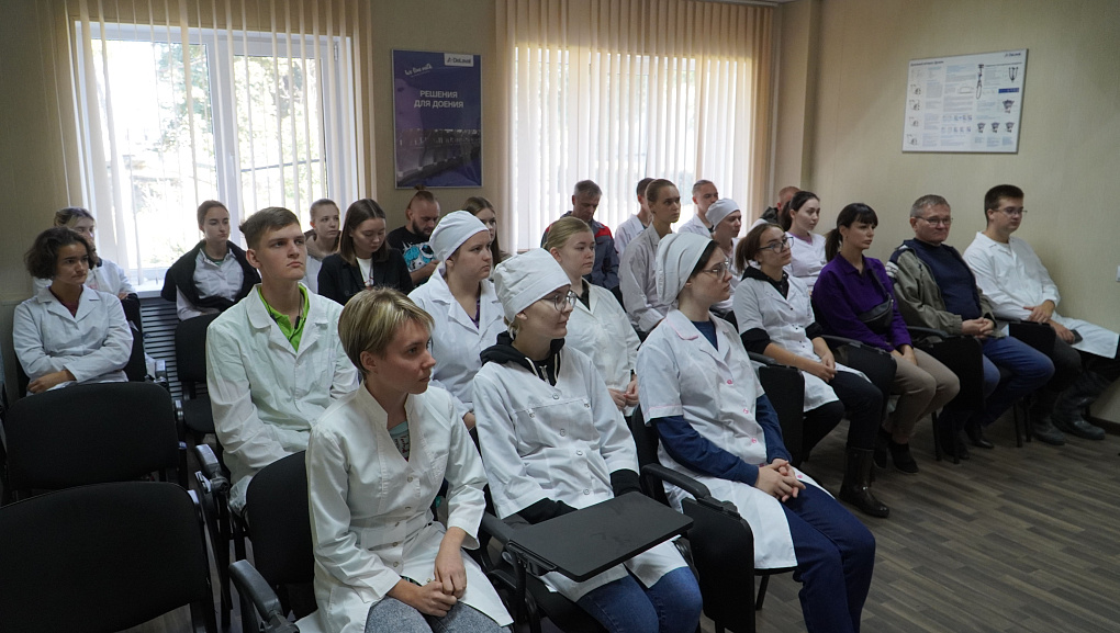 Студенты ветеринарного факультета КубГАУ осваивают технологии по геномному тестированию коров  
