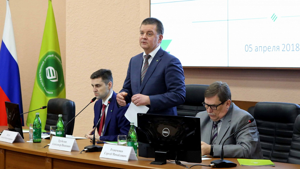 Кубанский ГАУ - цех кадров под открытым небом