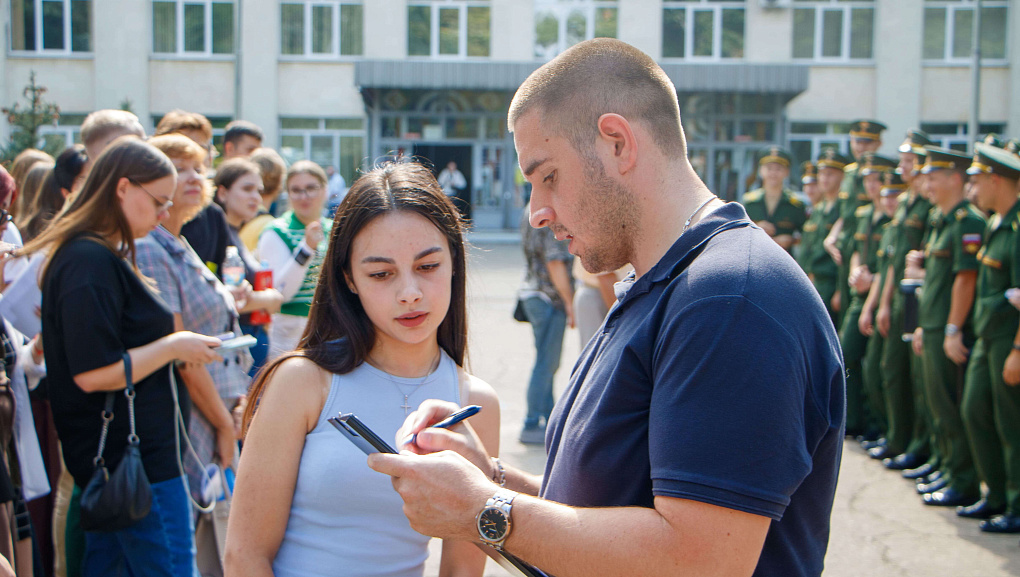 Тренировки по эвакуации помогают отработать четкий алгоритм действий в случае пожара