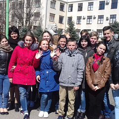 Мы снова открываем двери