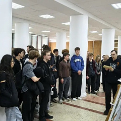 В КубГАУ проводится выставка-беседа «Они среди нас»