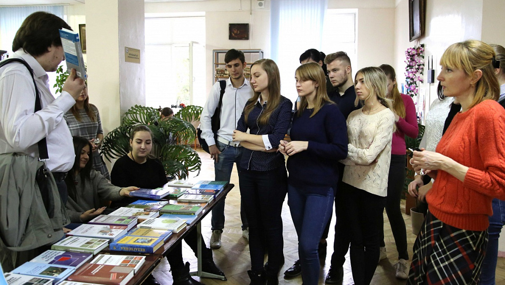 Освещая азы психологии и педагогики