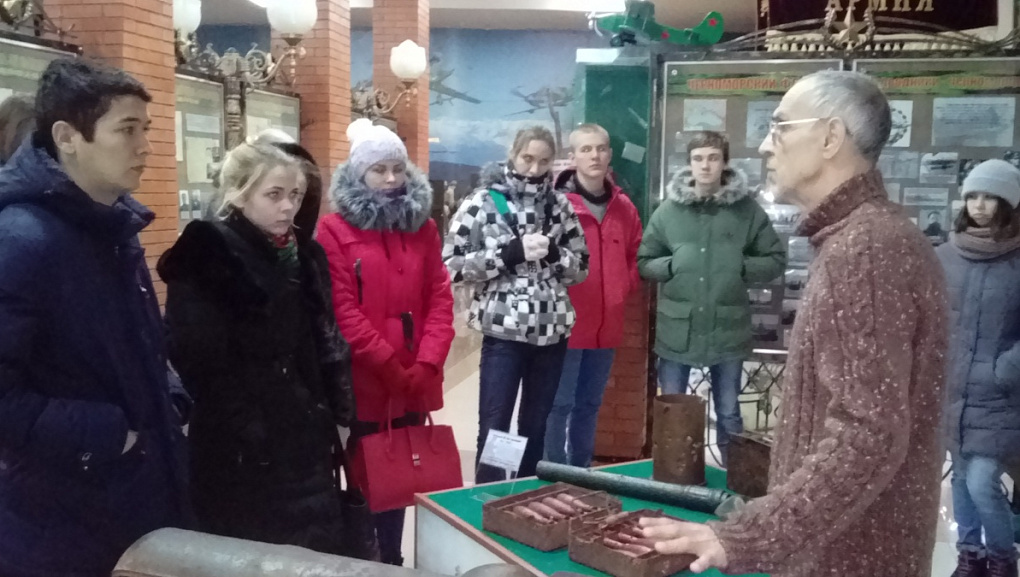 Память о подвигах храним