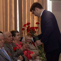 Как он был от нас далёк…