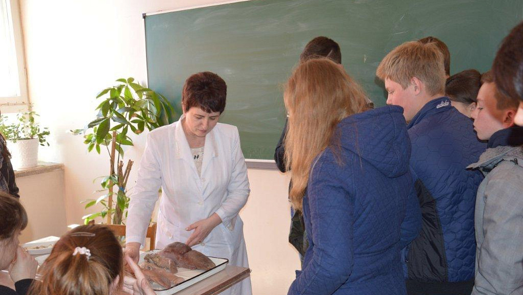 Мы снова открываем двери