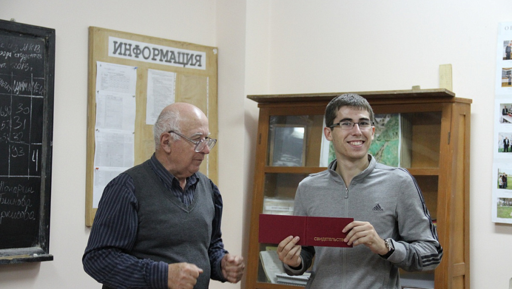Мы — за патриотическое воспитание молодежи!