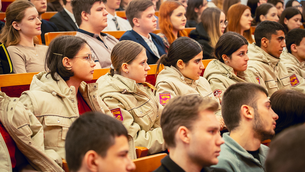 О спорте, службе и выборе