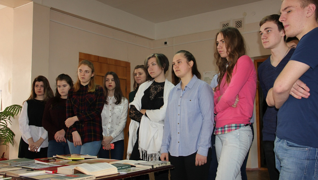 В том феврале суровом, снежном