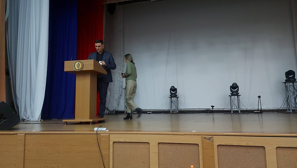 Подготовка иностранцев к праздникам